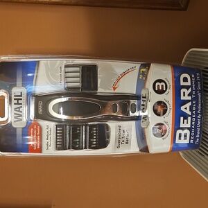 Wahl Rechargeable Beard Trimmer with Black and Silver Finish